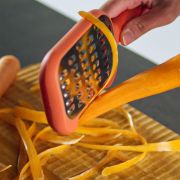 Tarka do warzyw z obieraczką Peel + Grate / Trebonn