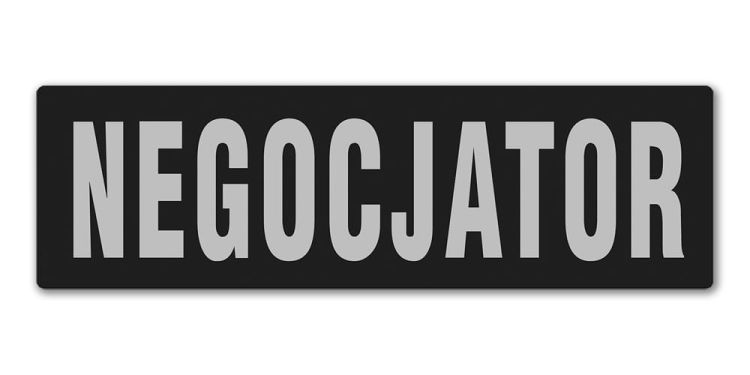 Emblemat NEGOCJATOR odblaskowy na rzepie 13 x 5 cm