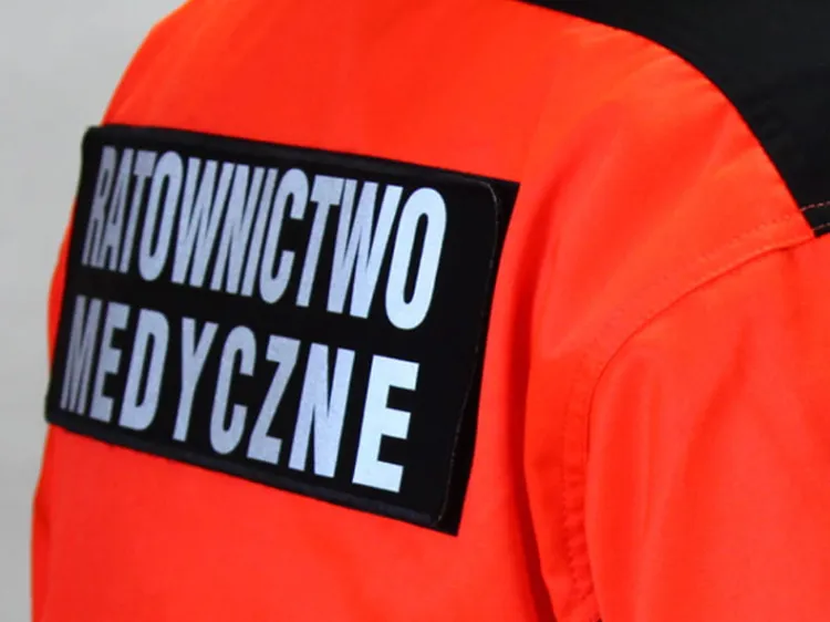 Emblemat RATOWNIK MEDYCZNY odblaskowy na rzepie 31 x 10 cm