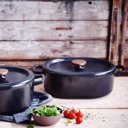 Brytfanna żeliwna owalna 5.5L - 31cm NORI / BEKA