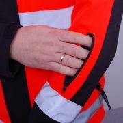 Kurtka ratownicza Softshell PRM-23 FLUO North-Wind z kompletem emblematów odblaskowych na rzep