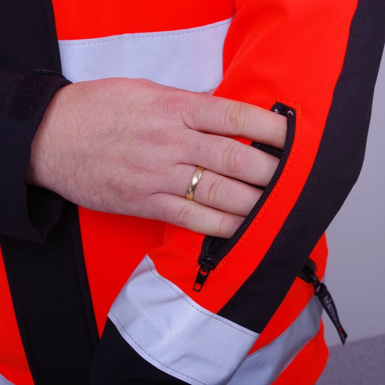 Kurtka ratownicza Softshell PRM-23 FLUO North-Wind z kompletem emblematów odblaskowych na rzep