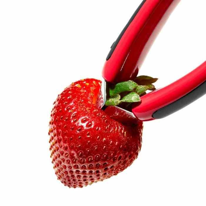 Szypułkownik do truskawek stalowy, Good Grips / OXO
