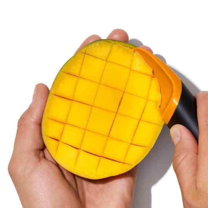 Krajalnica do mango 2w1 czarno-żółta GoodGrips / OXO