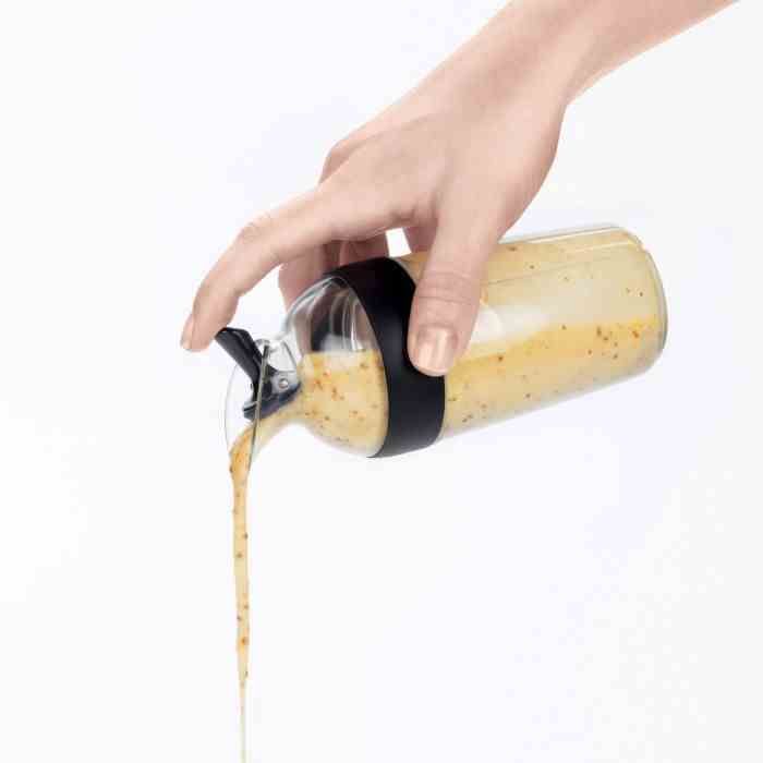 Shaker do dressingu 236ml  Czarny, Good Grips / OXO