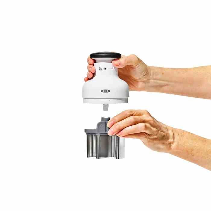Rozdrabniacz okrągły biały, Good Grips / OXO