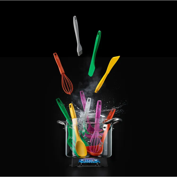 Chochla, silikon, 28 cm, czerwona Smart Tools / Lurch