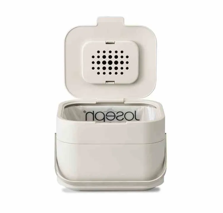 Kompostownik z filtrem Stack IntelligentWaste / Joseph Joseph