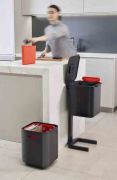 Kosz do segregacji 40l Totem Compact, grafito / Joseph Joseph