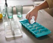Pojemnik\tacka na kostki lodu, Flow / Joseph Joseph