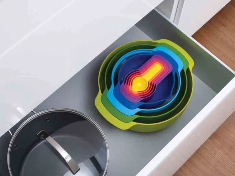 Zestaw misek i miarek Nest 9 Plus, multikolo / Joseph Joseph