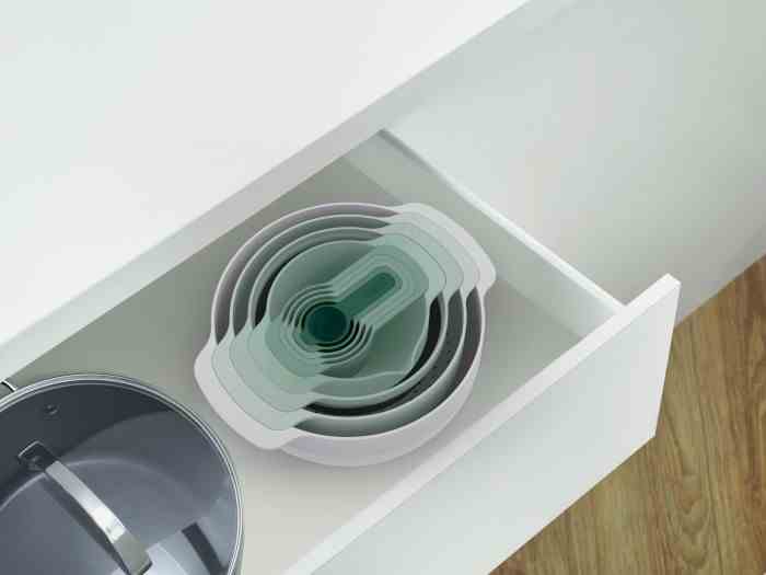 Zestaw misek i miarek Nest 9 Plus, sage / Joseph Joseph