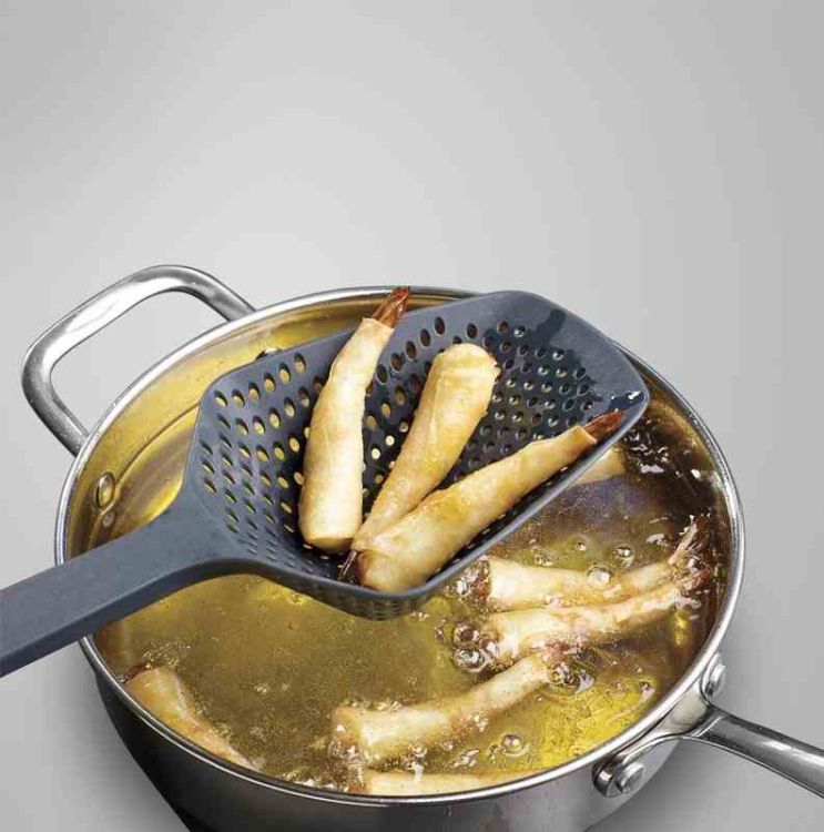 Łyżka cedzakowa L Scoop Plus, czarno-zielona / Joseph Joseph