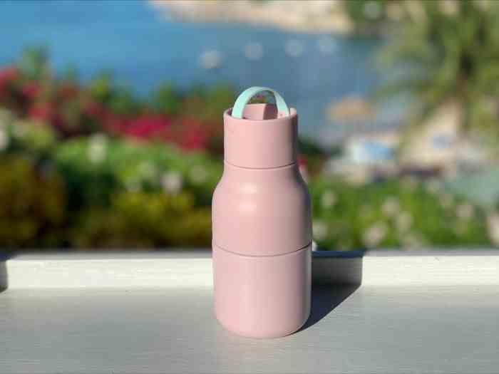 Butelka S 250ml. róż, Skittle Active / Lund London