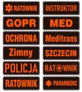 Emblemat dowolny nadruk FLUO czarne tło na COMBAT na rzepie 11 x 4 cm