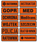 Emblemat dowolny czarny nadruk tło FLUO na COMBAT na rzepie 11 x 4 cm