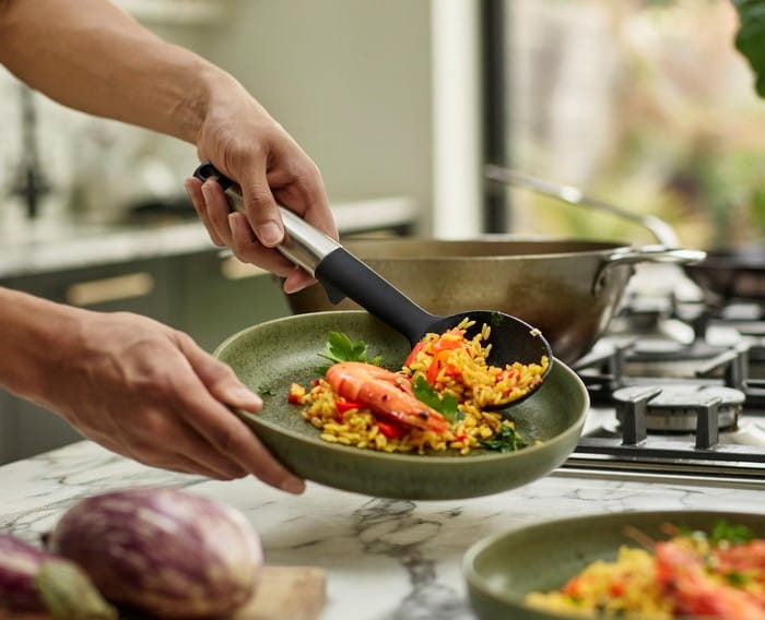 Łyżka kuchenna Elevate Silicone Steel / Joseph Joseph