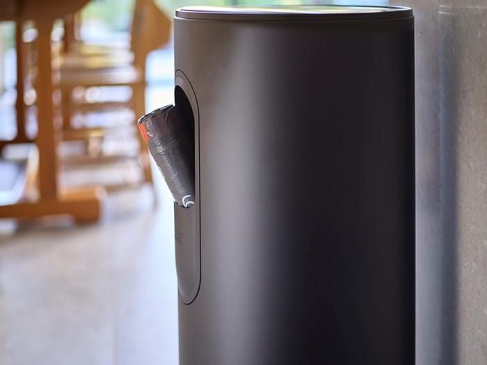 Kosz okrągły wolnostojący 30l. Carbon Black Arc / Joseph Joseph