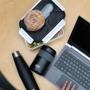 Lunchbox ze sztućcami czarny / Built
