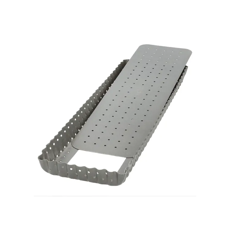Forma do tarty perforowana 35x11 cm Baker's Best / Birkmann
