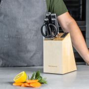 Blok z 5 nożami, nożyczkami i ostrzałką / KitchenAid