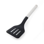 Łopatka kuchenna z otworami Porcelain White / KitchenAid