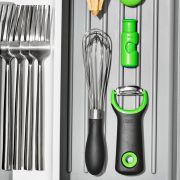 Trzepaczka 29cm z czarnym uchwytem, Good Grips / OXO