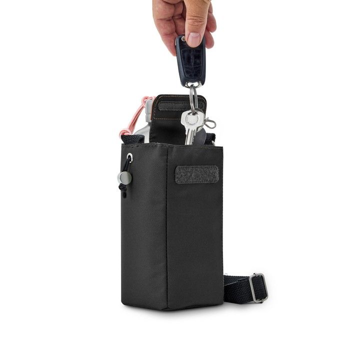 Bottle bag, czarny NEW / Black+Blum