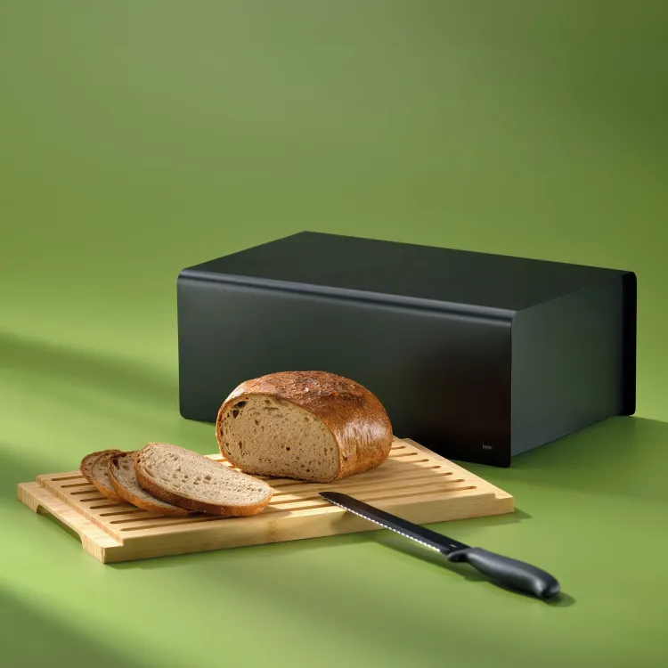 Chlebak Kela Kiril, metal/bambus, 38 x 23 x 16 cm