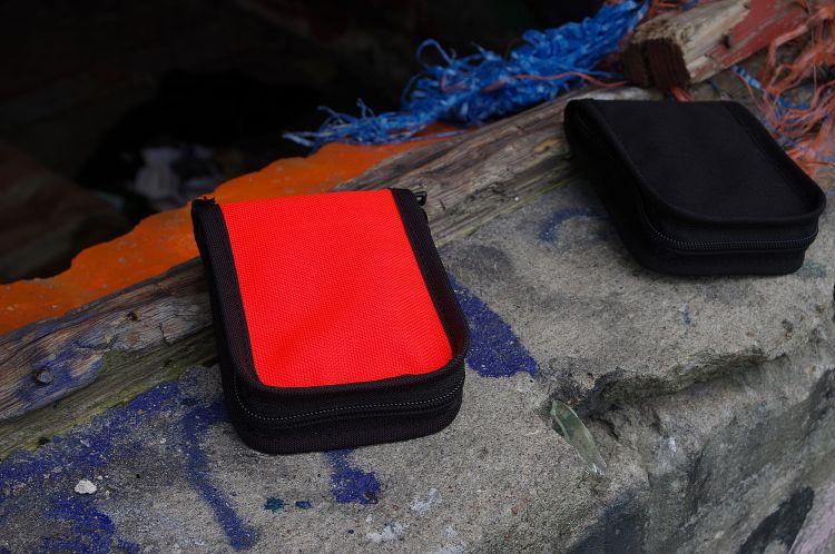 Ampularium mini z rzepem Cordura czerwone