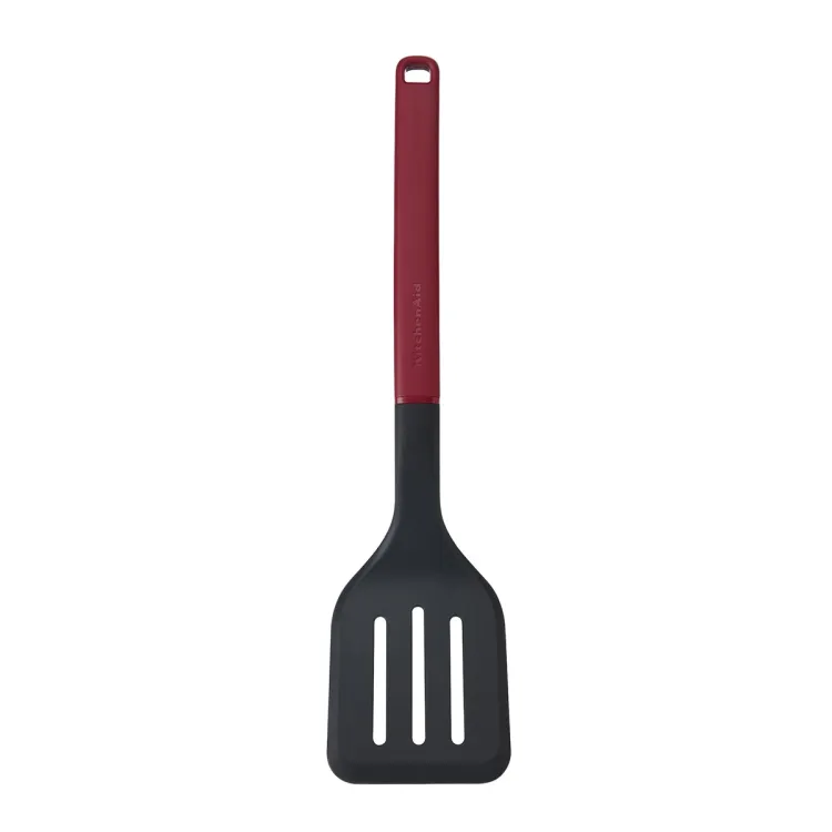 Łopatka kuchenna z otworami Empire Red / KitchenAid