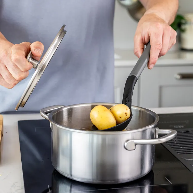 Łyżka cedzakowa Charcoal Grey / KitchenAid