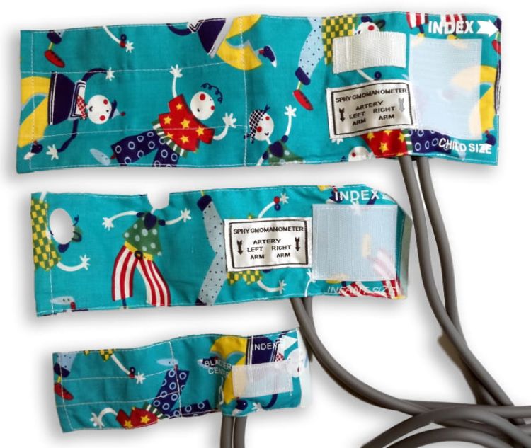 Mankiety dla dzieci (PCV) kpl.