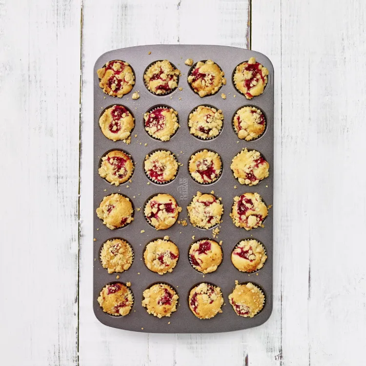 Forma do mini muffinów EASY BAKING - 24 ciastka / Birkmann