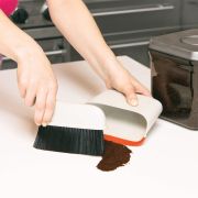Zmiotka mini COMPACT – Good Grips / OXO