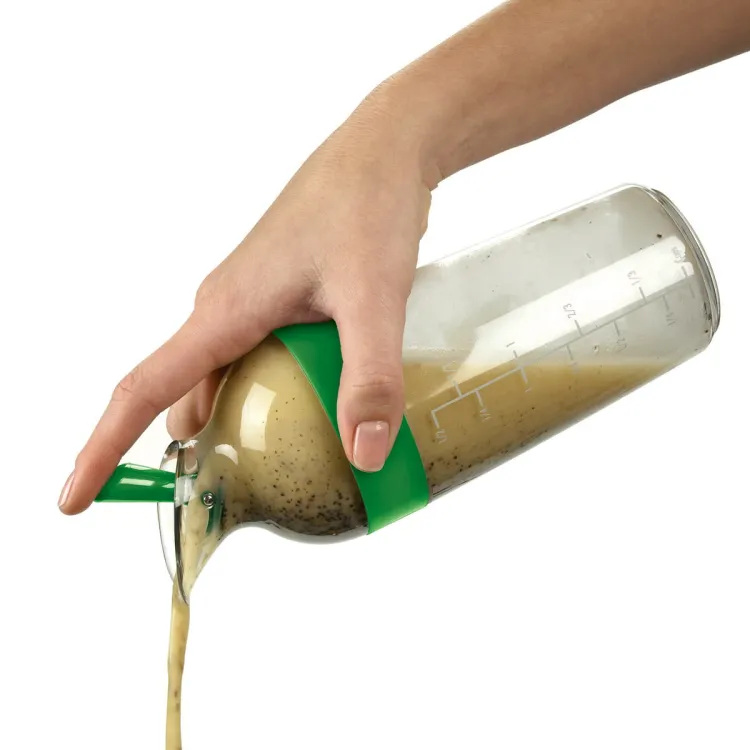 Shaker do dressingów zielony - Good Grips / OXO