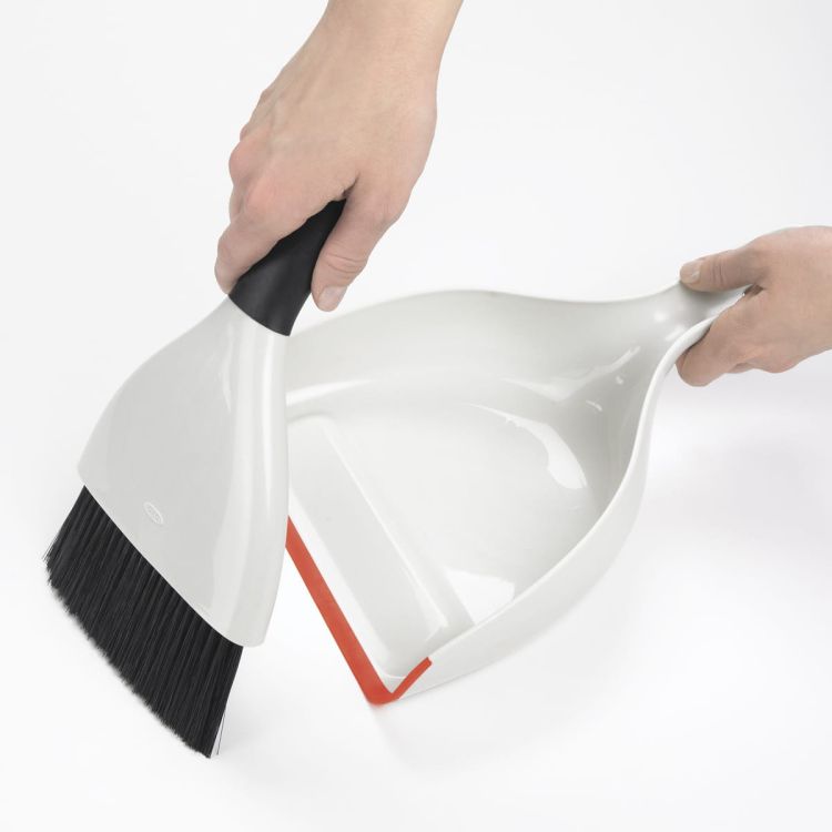 Zmiotka z szufelką - Good Grips / OXO