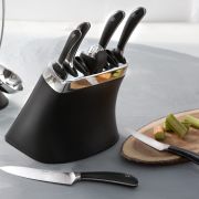 Zestaw noży SIGNATURE w bloku z ostrzałką 6 szt / Robert Welch