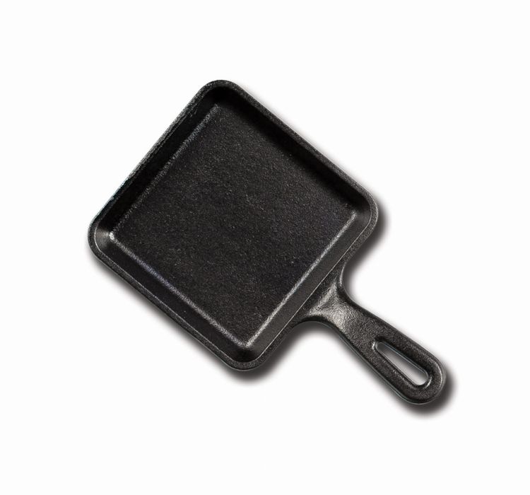 Patelnia żeliwna kwadratowa 13 cm / Lodge