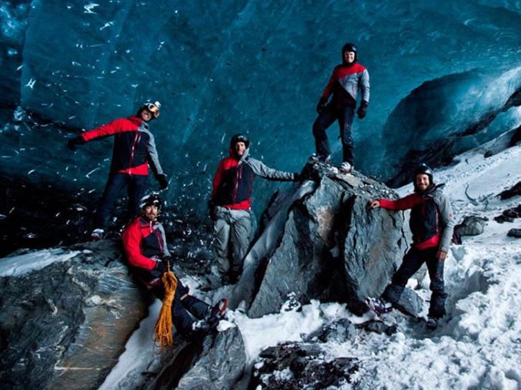 Latarka czołowa LEDLENSER MH4 czarna