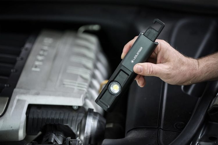 Latarka LEDLENSER iW5R