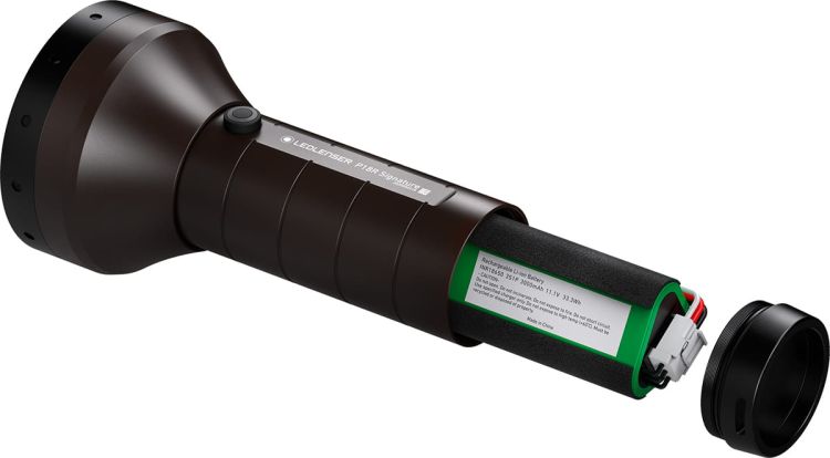 Latarka Ledlenser P18R Signature