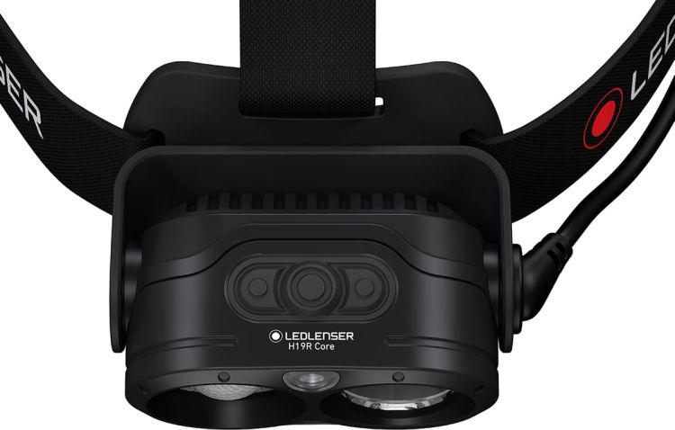 Latarka Ledlenser H19R Core