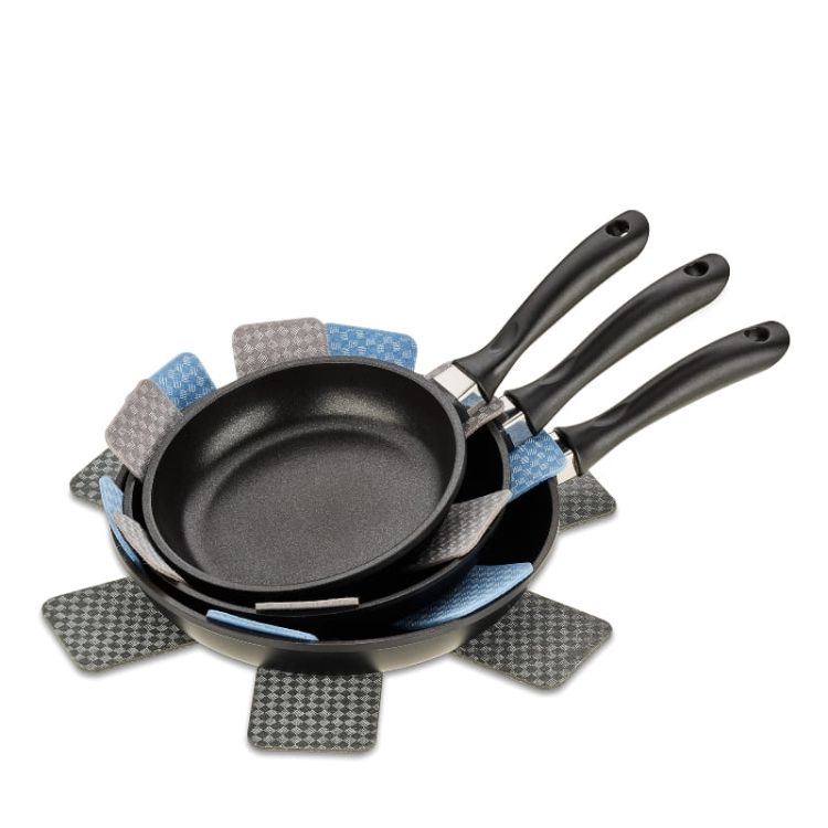 Przekładki do przechowywania patelni Kela Amparo 3 szt. śred. 39 cm szare+miętowa