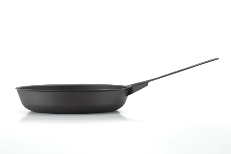 Patelnia żeliwna UNILLOY 28 cm [UF281]