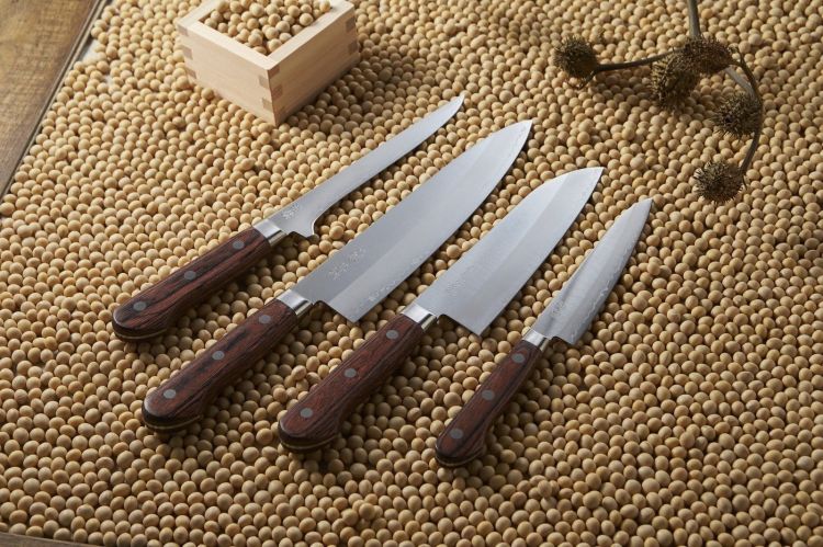 Nóż kuchenny Suncraft SENZO CLAD Petty 150 mm [AS-08]